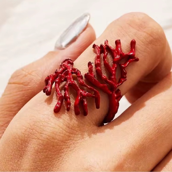 Red Coral Avangarde Ring - Picture 3 of 6